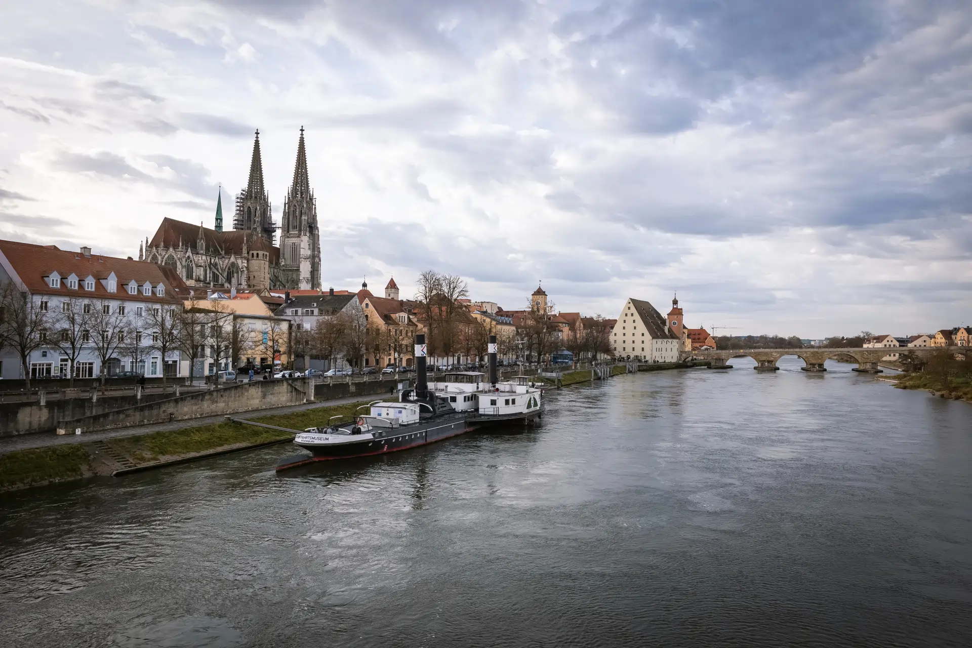 Donautal Runde über Regensburg